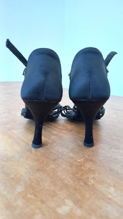 Sapatos danças de salão PortDance n.39 pretos, usados