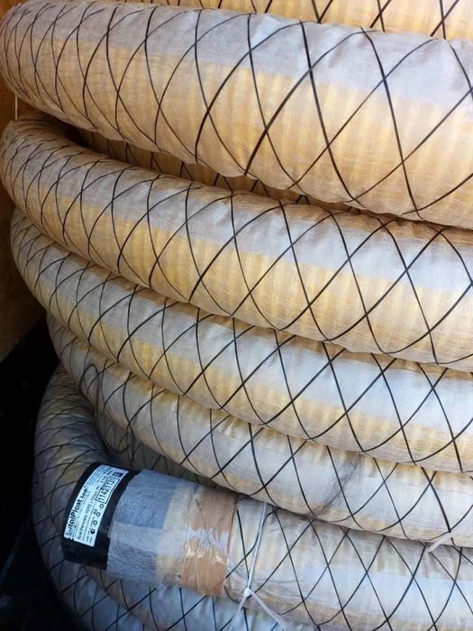 Труба дренажна в геотекстилі