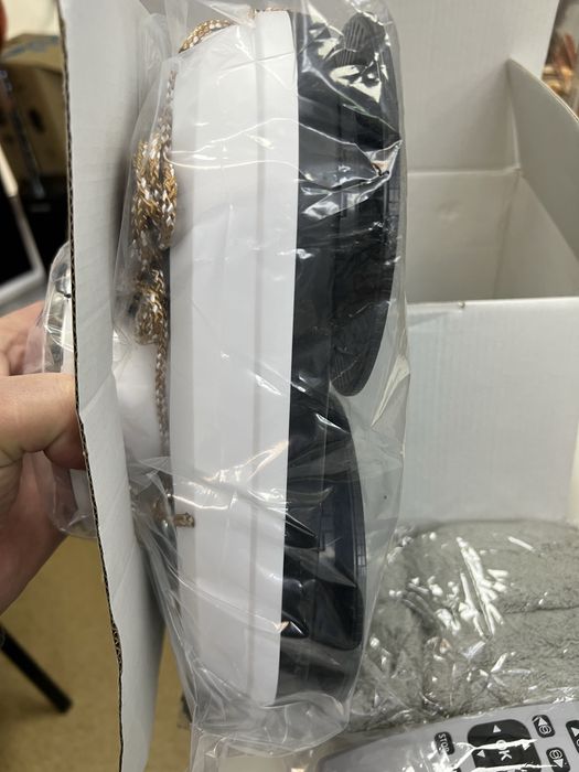 Робот мийник вікон CHOVERY