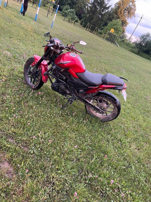 Продам Lifan sr200