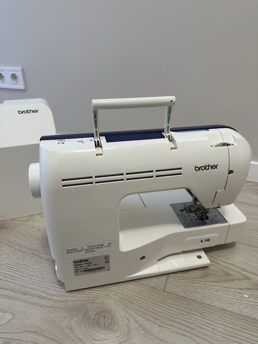 Швейная машина Brother NV 200 (Innov-is 200)