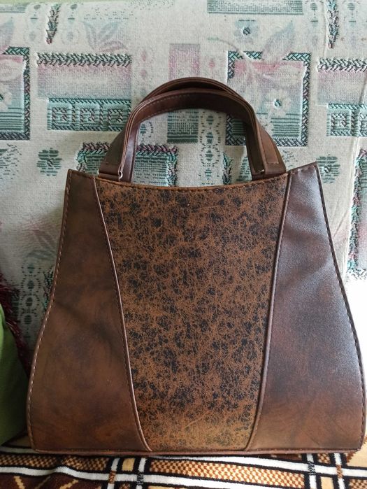 Сумка     жіноча