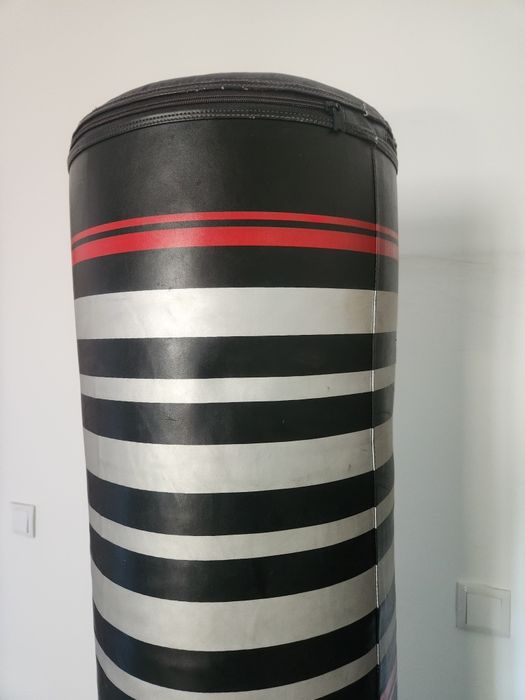 Saco de boxe de chão e estado perfeitamente funcional