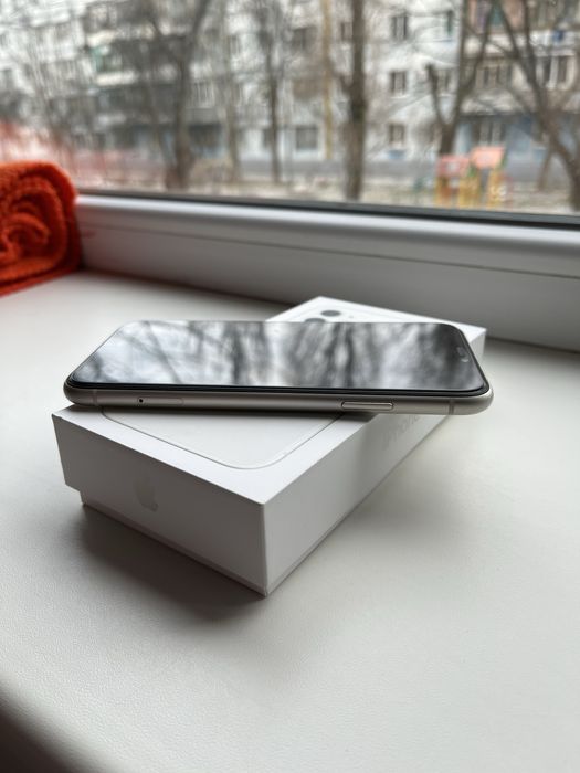 Iphone 11 вживаний