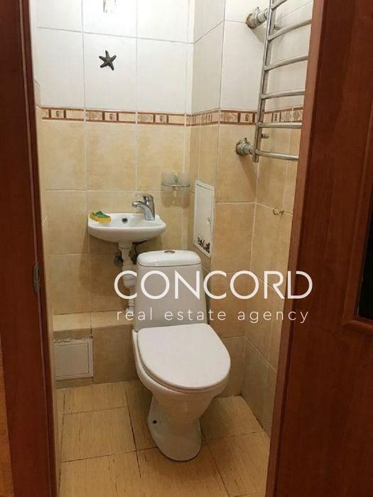 Березняки. Метро Лівобережна. Продам 1к Березняківська вул., 36-В