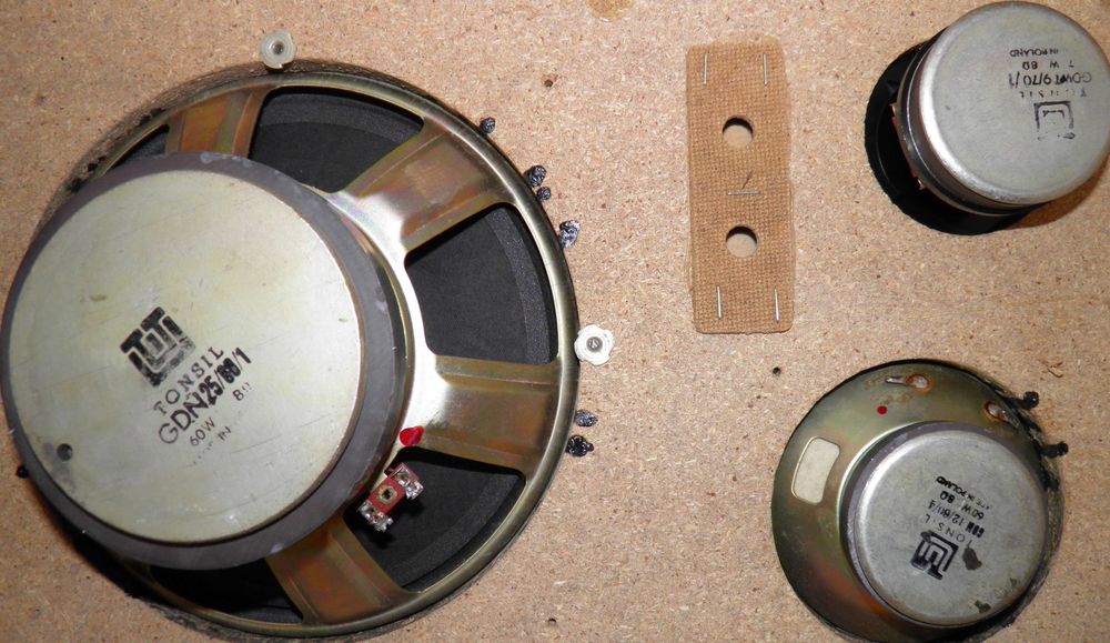 Kolumny Tonsil Mildton 70- Typ ZgB 70-8-693- do złożenia-fornir