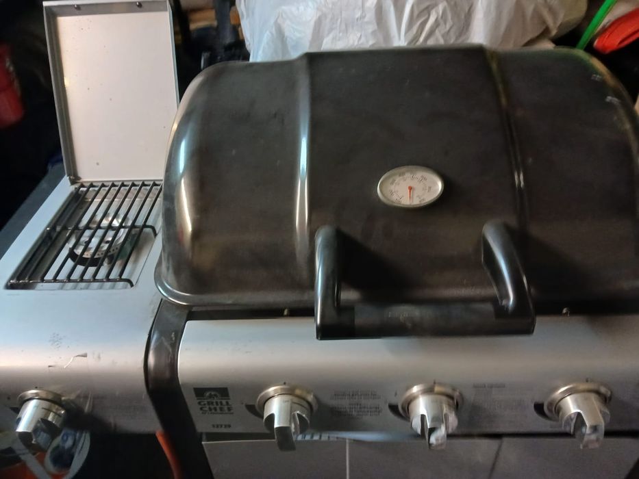 Grill gazowy 3 palnikowy