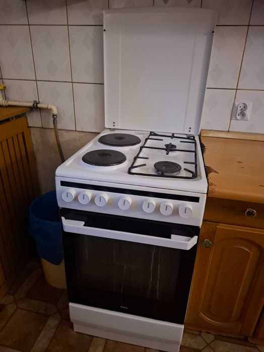 Kuchenka Amica używana gazowo-elektryczna
