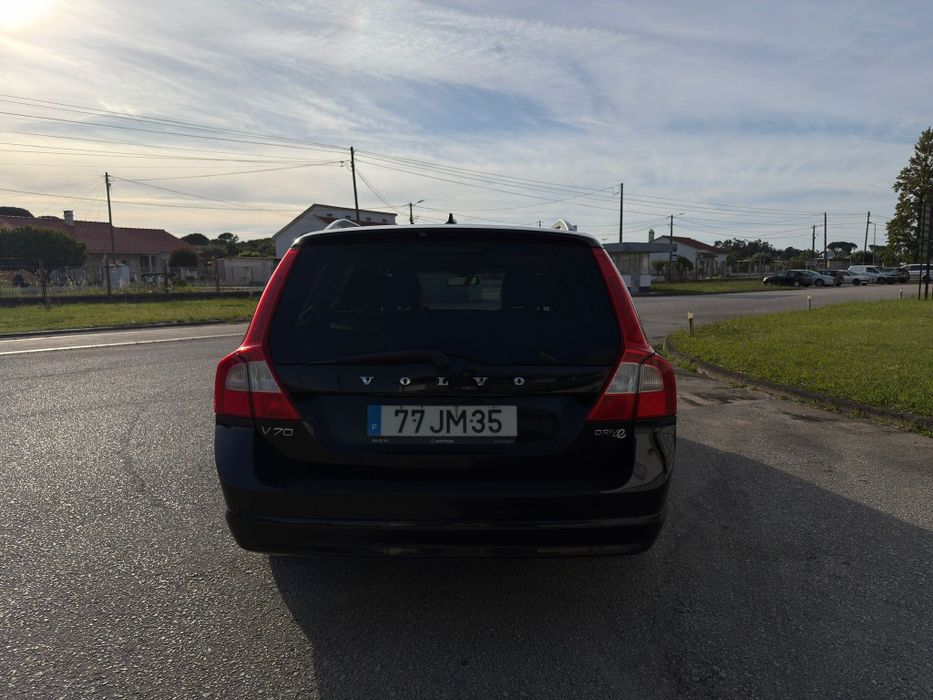 Volvo V70 2010 impecável