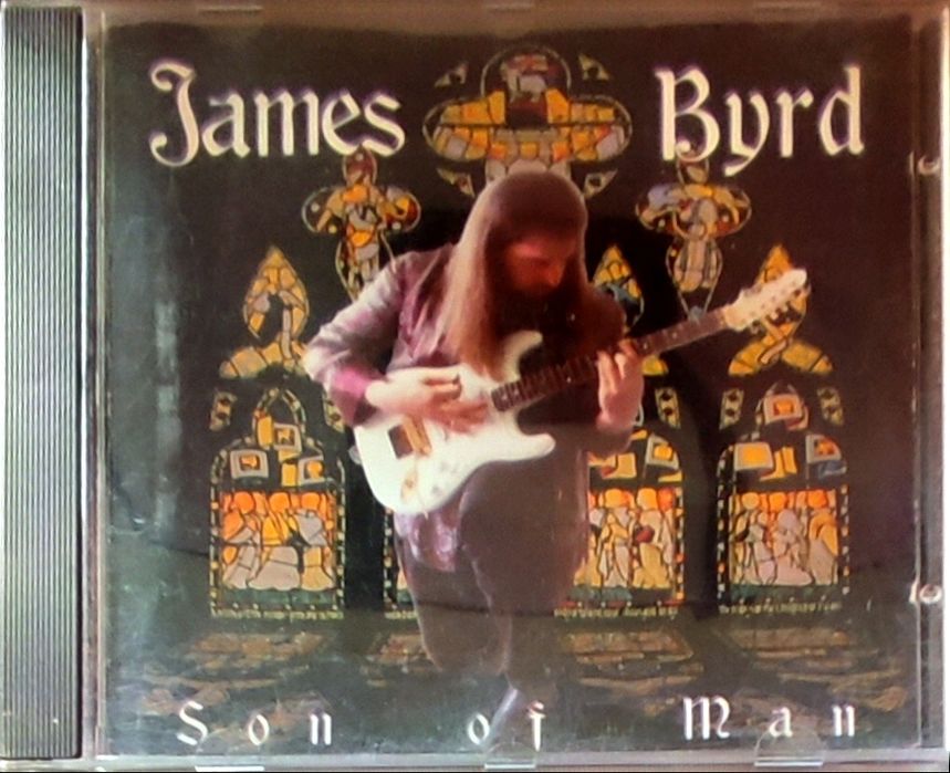 CDs de Metal usados, muito Bom Estado.