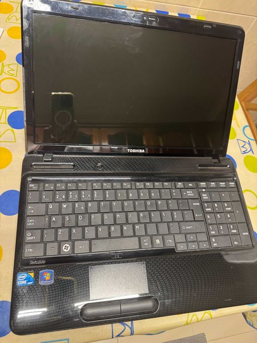 Toshiba Satellite L650-1FU - avaria motherboard