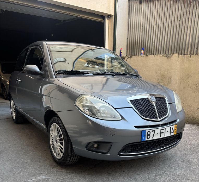 Lancia Ypsilon Gasolina Apenas 190Mkm
