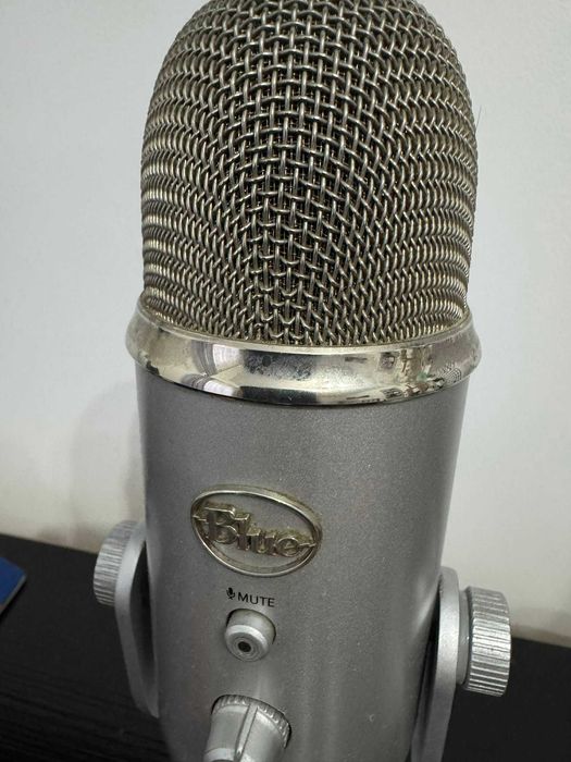 mikrofon - Blue Yeti