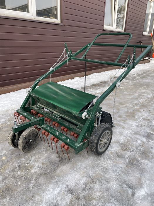 Profesjonalny siewnik do trawy, siewnik