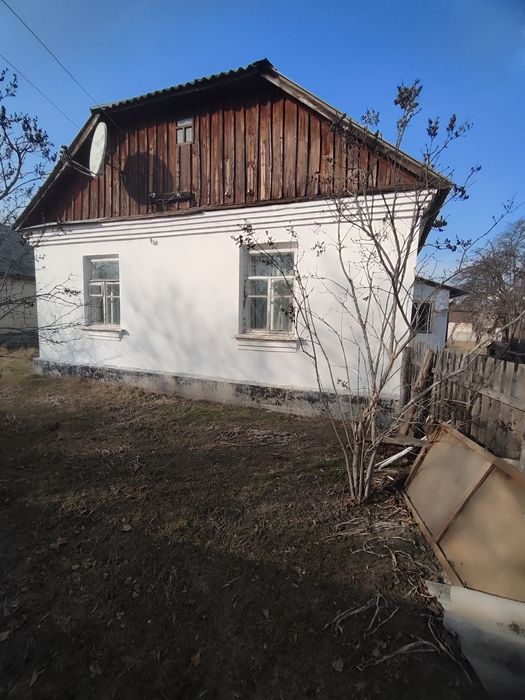 Продається цегляний будинок в м.Малин