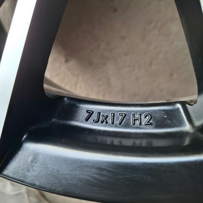 Оригінальні диски 4*100 R17 ( ET 37 )honda,toyota,nissan,kia rio