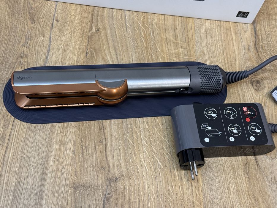 Dyson airstrait HT01 оригінал