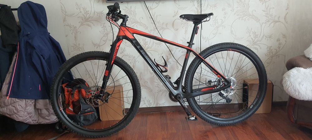 Карбоновый CUBE reaction велосипед