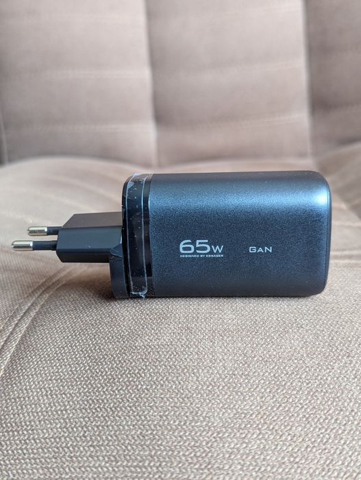 Зарядний пристрій Essager Gan Travel Charger 65W