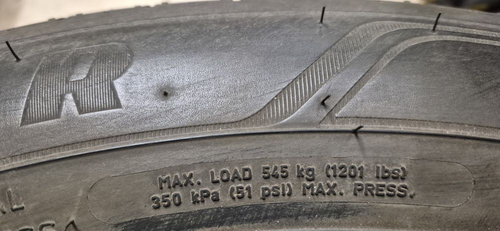 Opony letnie 4x 175/ 65 R 17 Goodyear