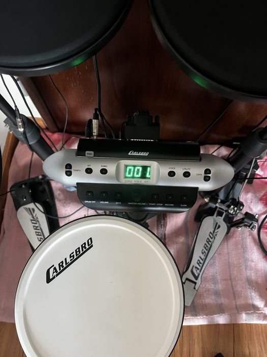 Bateria Eletrica CARLSBRO CSD 130 + extras