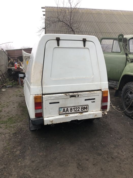 Таврія пікап 1.3 газ бензин