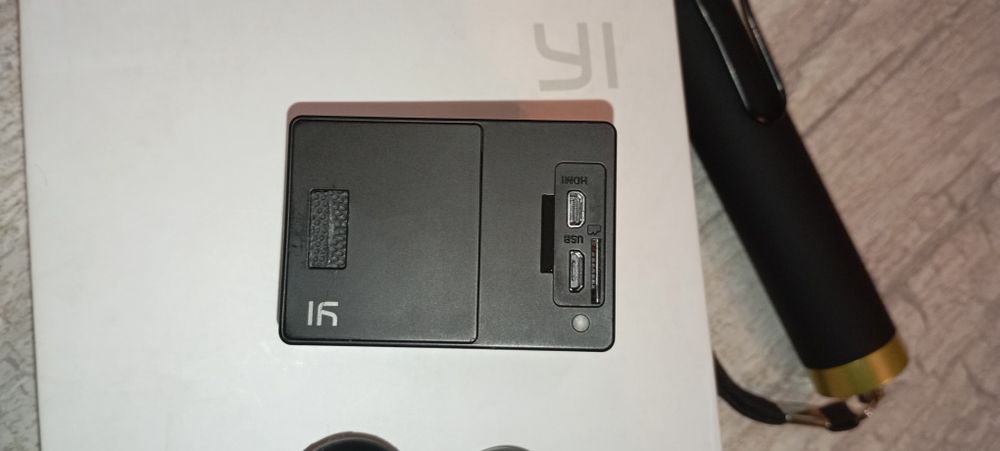 Екшен камера Yi ection Bluetooth version