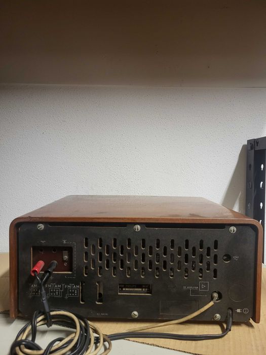 Rádio de Madeira Vintage - Philips A5X83A