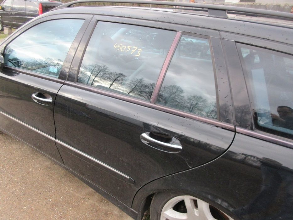 mercedes W211 KOMBI drzwi lewy tył kompletne C185