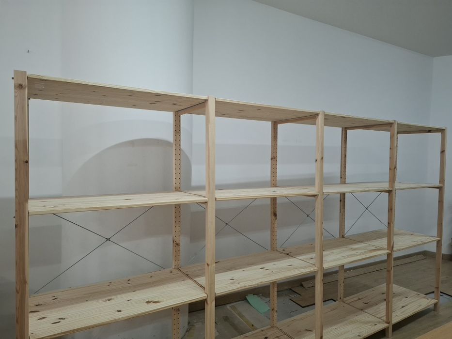 Estante IKEA IVAR 4 secções – Ótimo estado