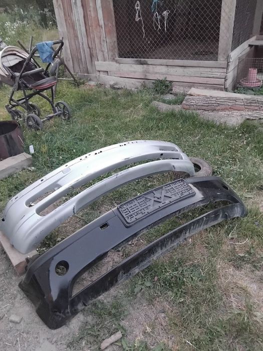 Продам бампера передні бмв е46 рест дорест м тех !