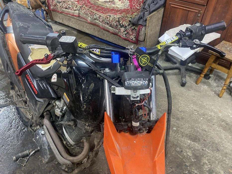 Продам Лонсин прус 200