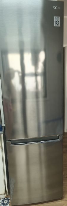 Frigorífico Combinado LG GBB72PZVCN1