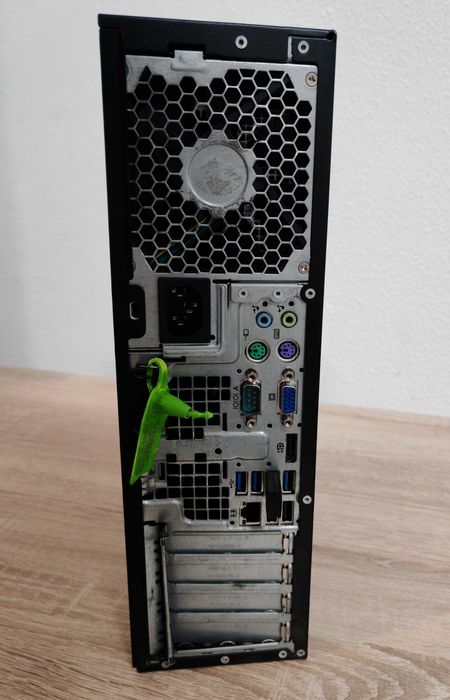 Computador de Secretária HP Elite 8300