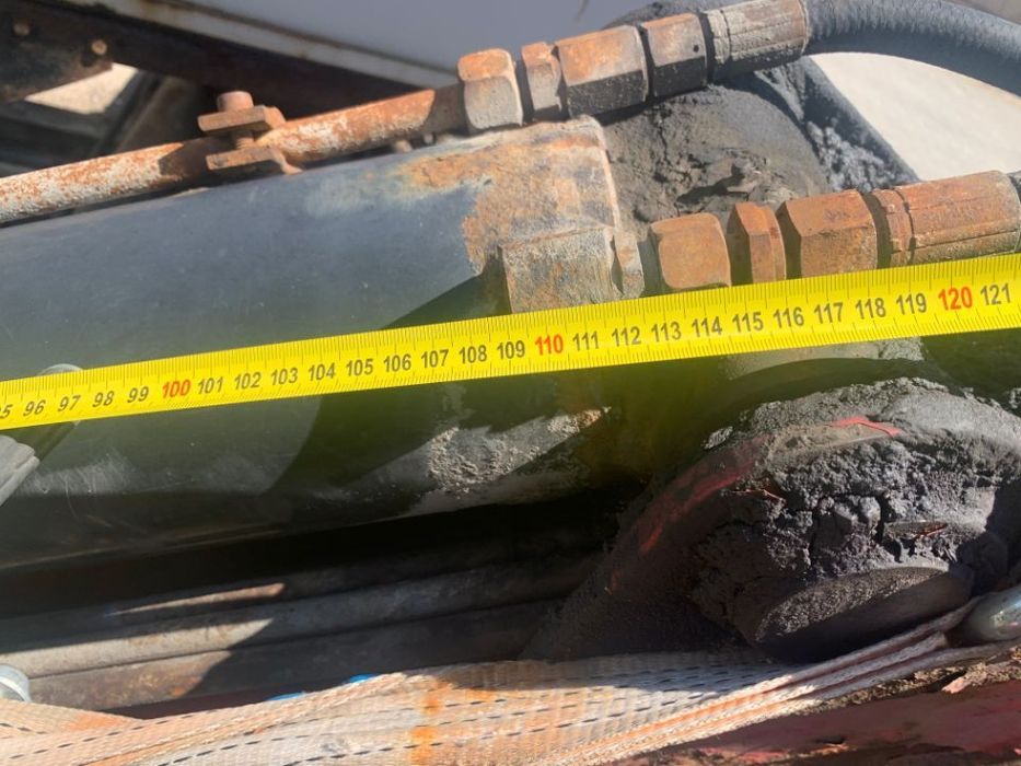 siłownik hydrauliczny podnoszenia 2 ramienia do zurawia leśnego penz