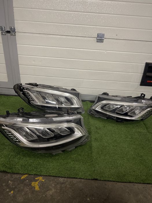 Фари Led Sprinter  W907-910 на запчастини