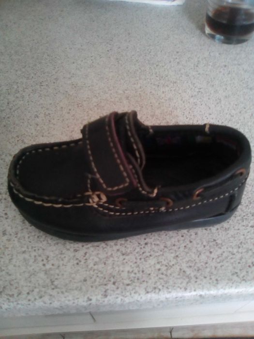 Sapatos de vela em pele