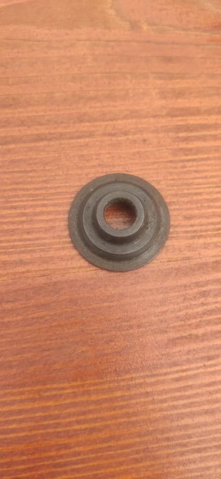 Тарілка пружини клапана Т-40, Д-144 (Д37Е-1007048)