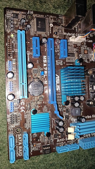 Комплект на сокете AM3+, DDR3, Athlon X2 250