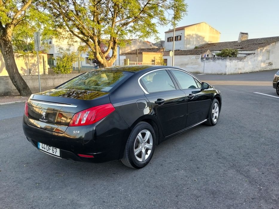 Peugeot 508 2.0HDI de 140cv em estado novo