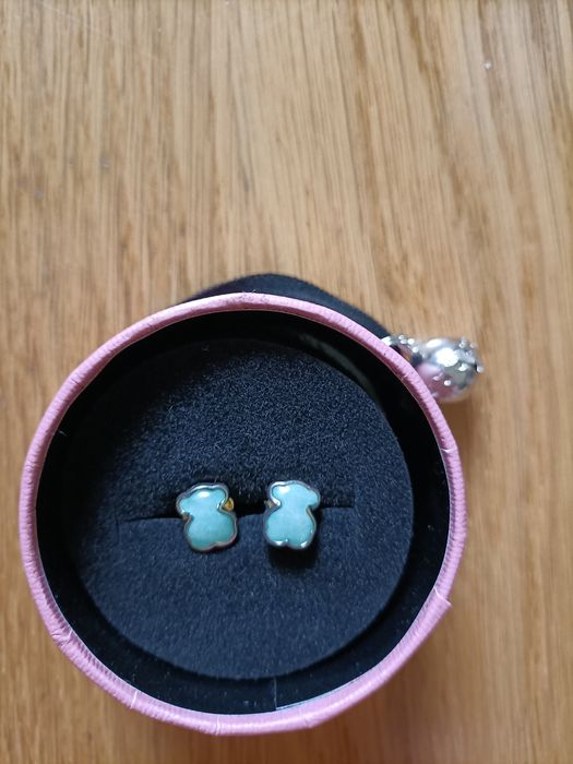 Brincos Tous em tom verde