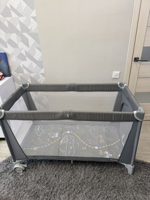 Продам манеж  Carello Piccolo