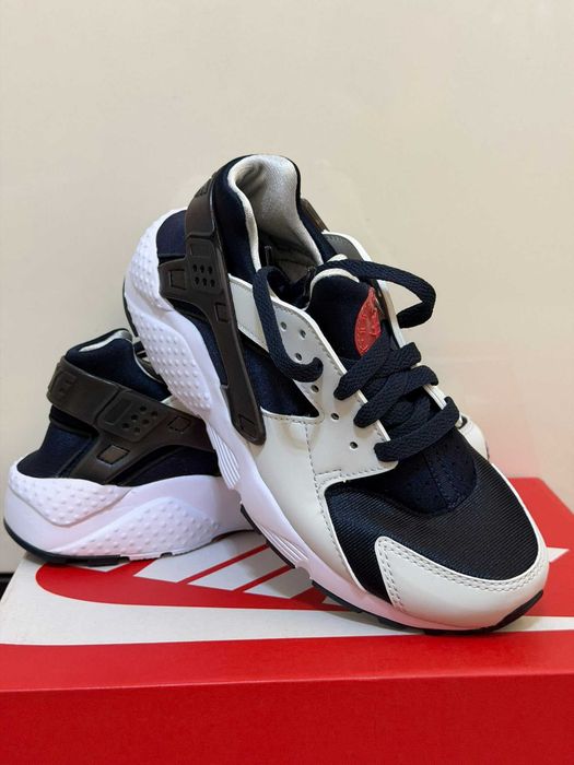 Buty Nike Huarache Run Gs szare białe UNISEX r.36