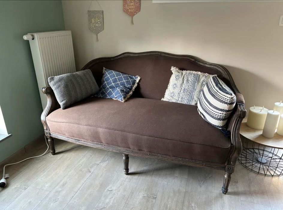 Kanapa sofa w stylu Loberon