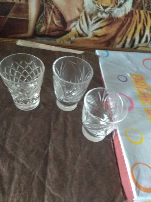 Продам  супница и разную посуду СССР