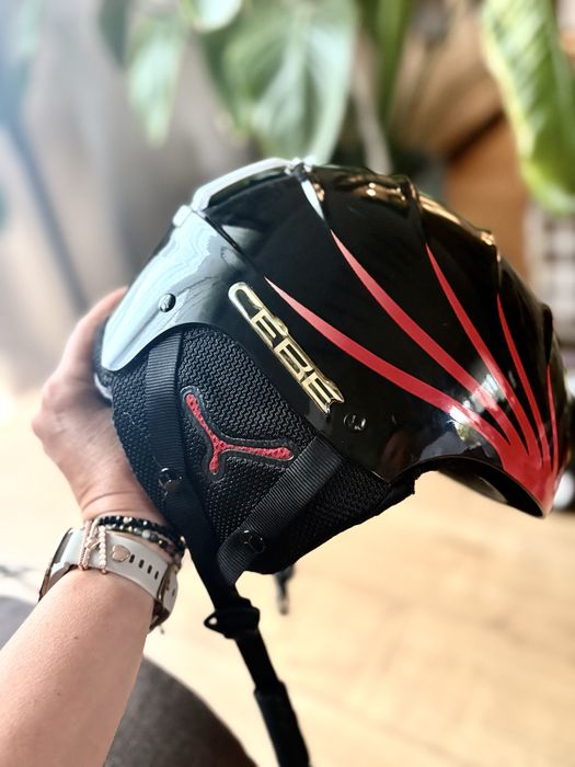 Kask narciarski CEBE