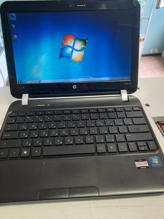 Ноутбук HP Pavilion dm1