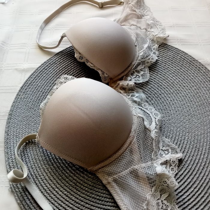 Biustonosz super push up, beżowy Esotiq 70C
