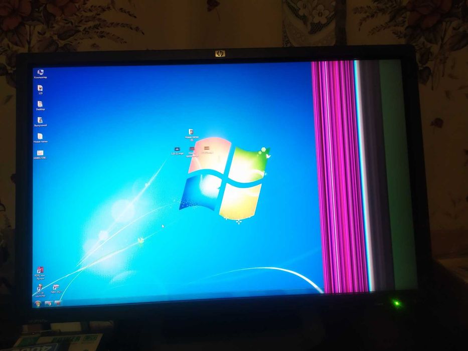 Монітор 24" HP TFT LP2475w Black