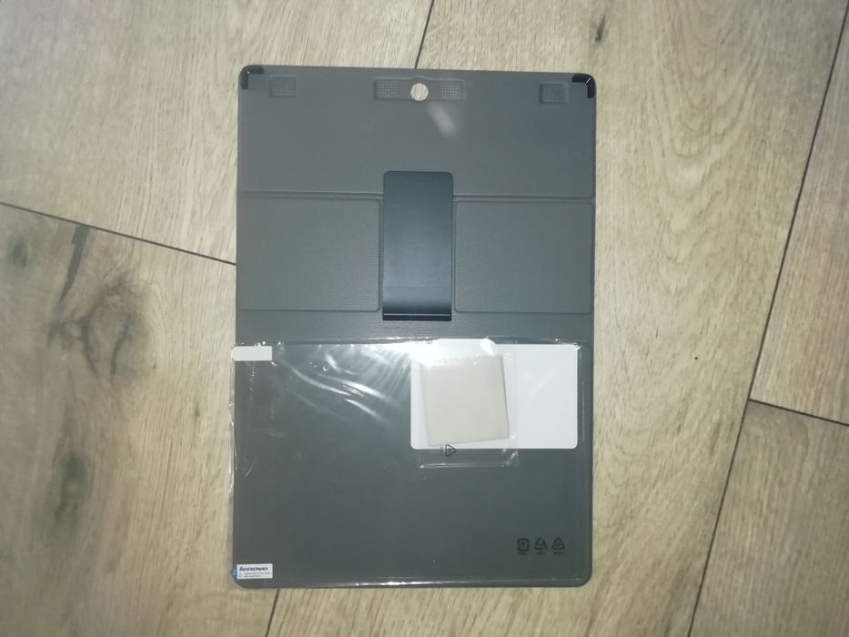 Etui do tableta Lenovo 10